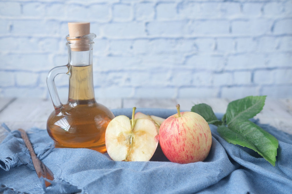 Apple Cider Vinegar For Seborrheic Dermatitis & Dandruff: Does It Work?